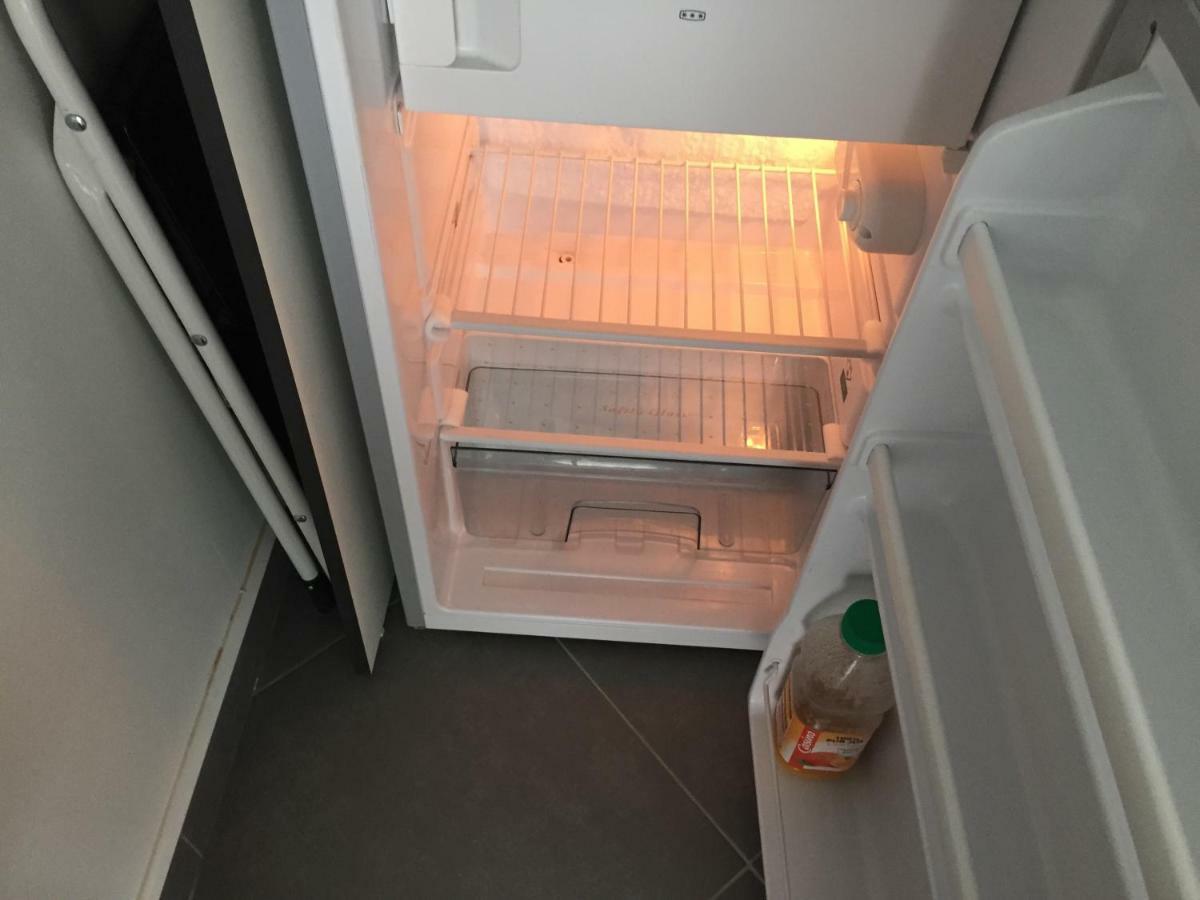 Asklan Apartment Борм-ле-Мимоза Екстериор снимка