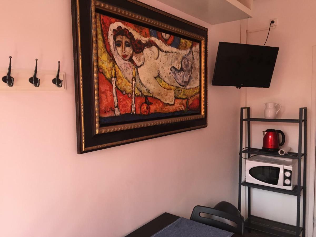 Asklan Apartment Борм-ле-Мимоза Екстериор снимка