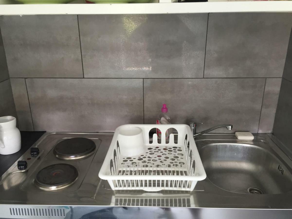 Asklan Apartment Борм-ле-Мимоза Екстериор снимка