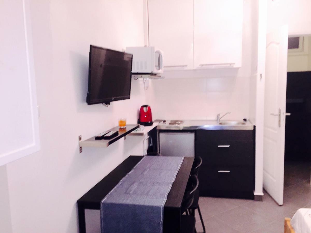 Asklan Apartment Борм-ле-Мимоза Екстериор снимка