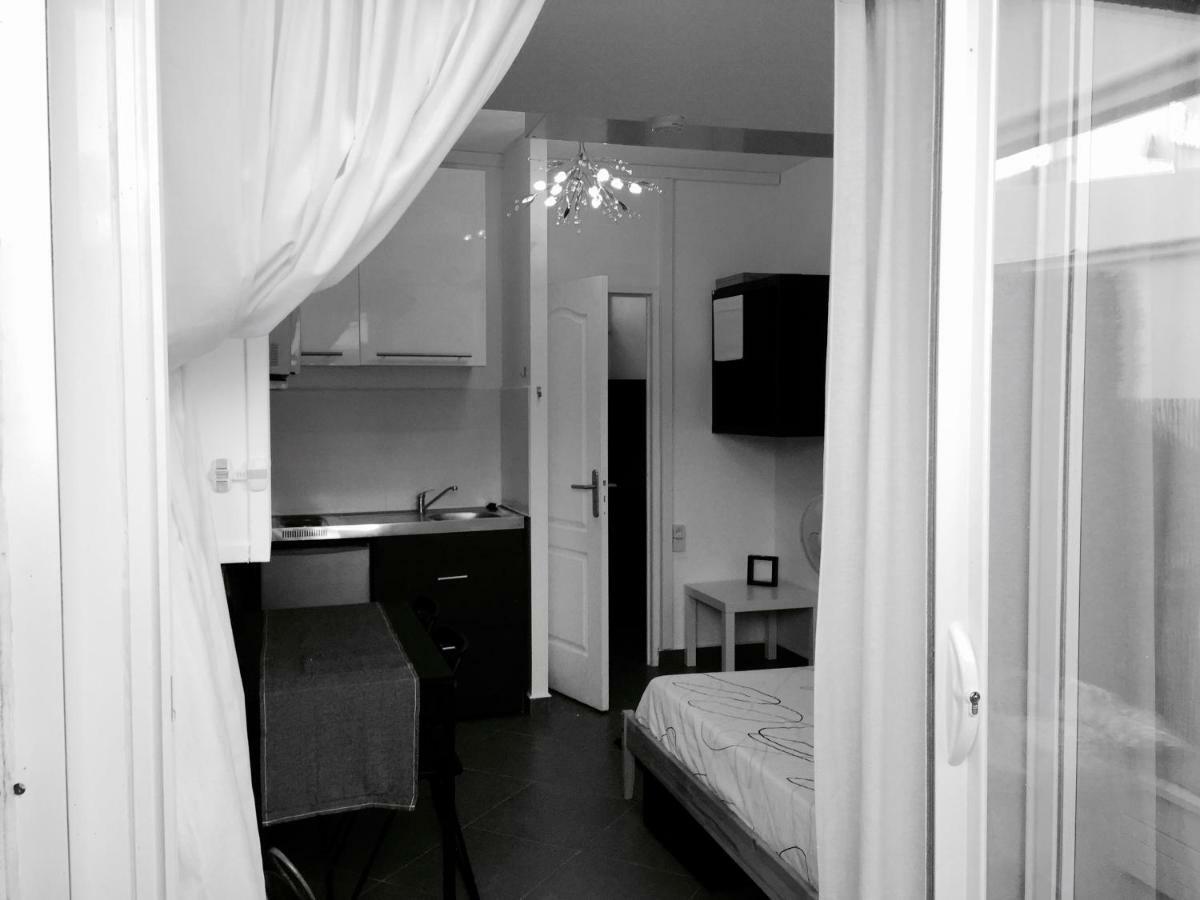 Asklan Apartment Борм-ле-Мимоза Екстериор снимка